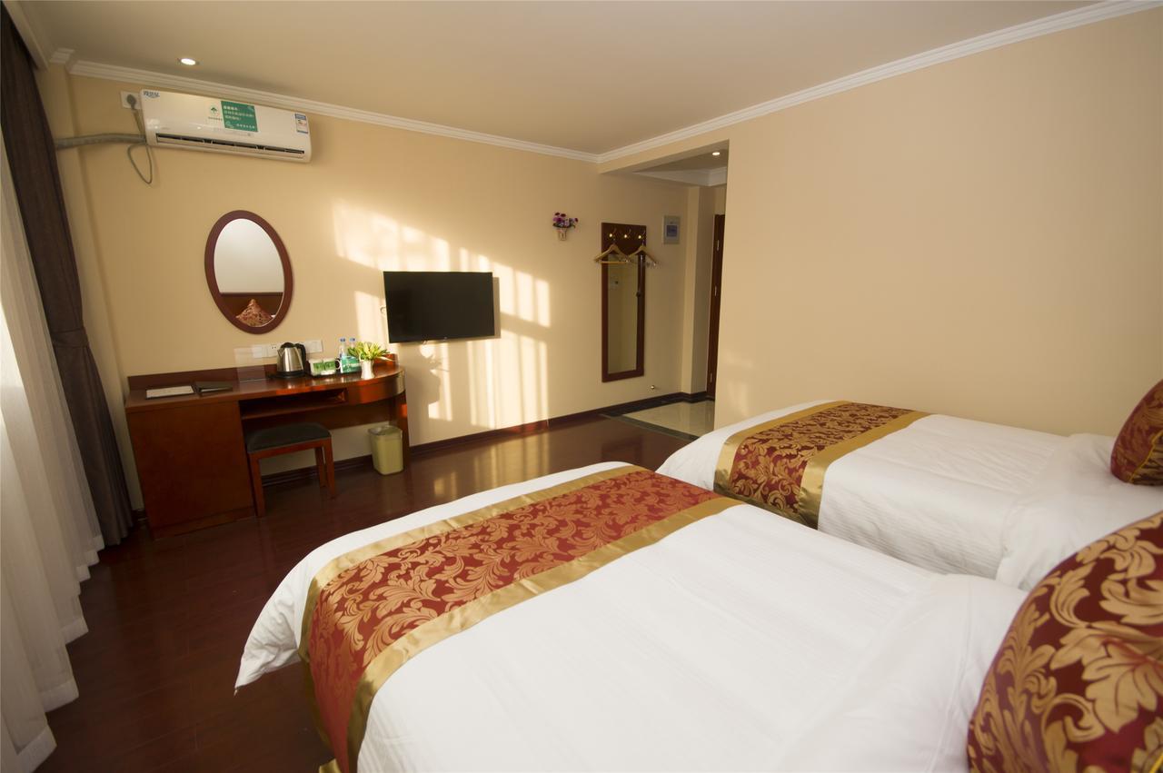 Greentree Inn Xinjiang Fukang Fukang Business Hotel Changji Exterior foto